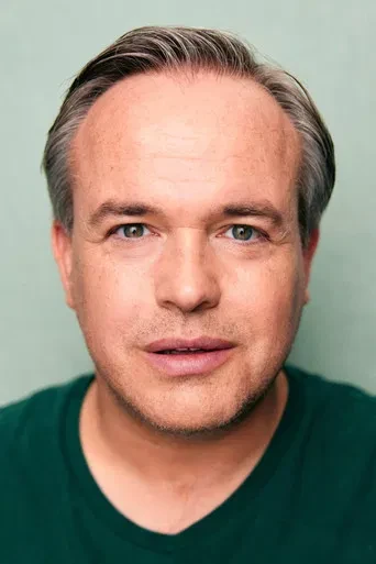 Peter Stray